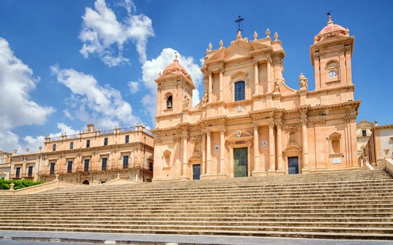 Casa Vacanza Il Ciliegio Noto 0*,  Italy